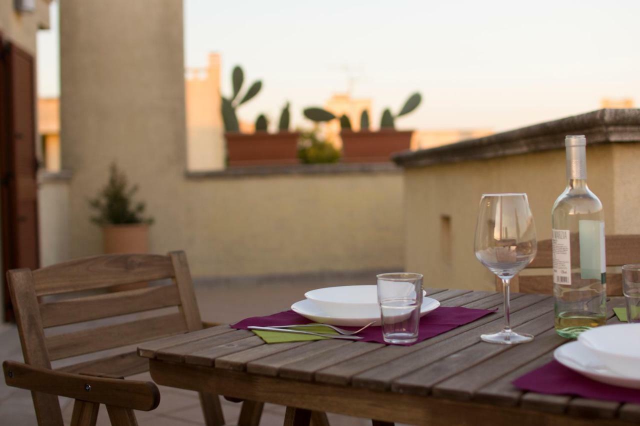 Apartamento Attico Rudiae Lecce Exterior foto